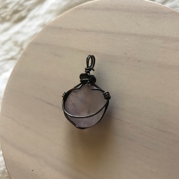 Pink stone charm - Picture 3 of 3